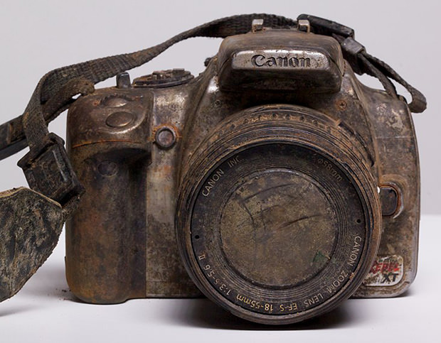 A pesar de su aspecto, esta cámara conservó las fotos intactas.