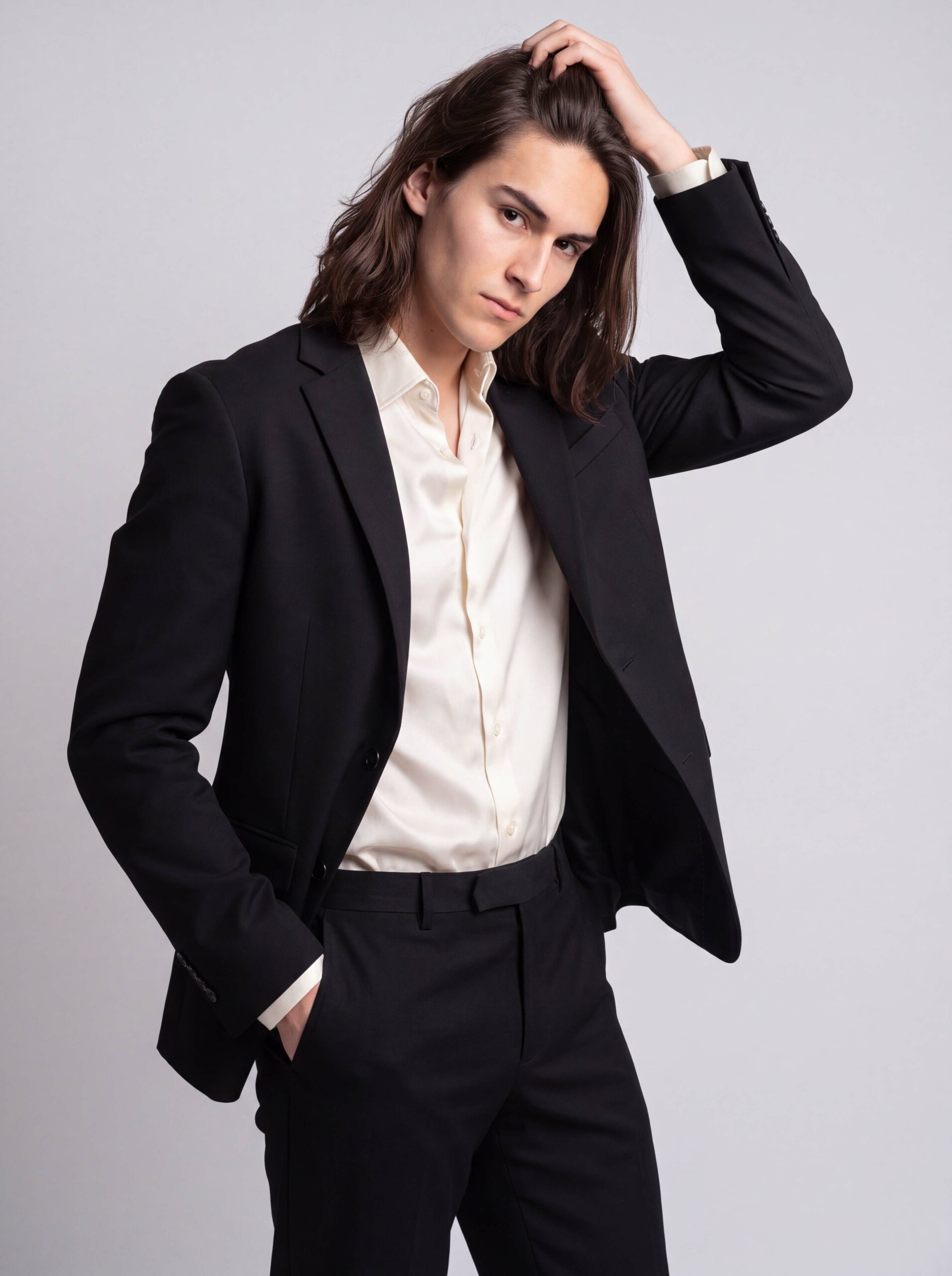 6. ECOMMERCE POSE 1